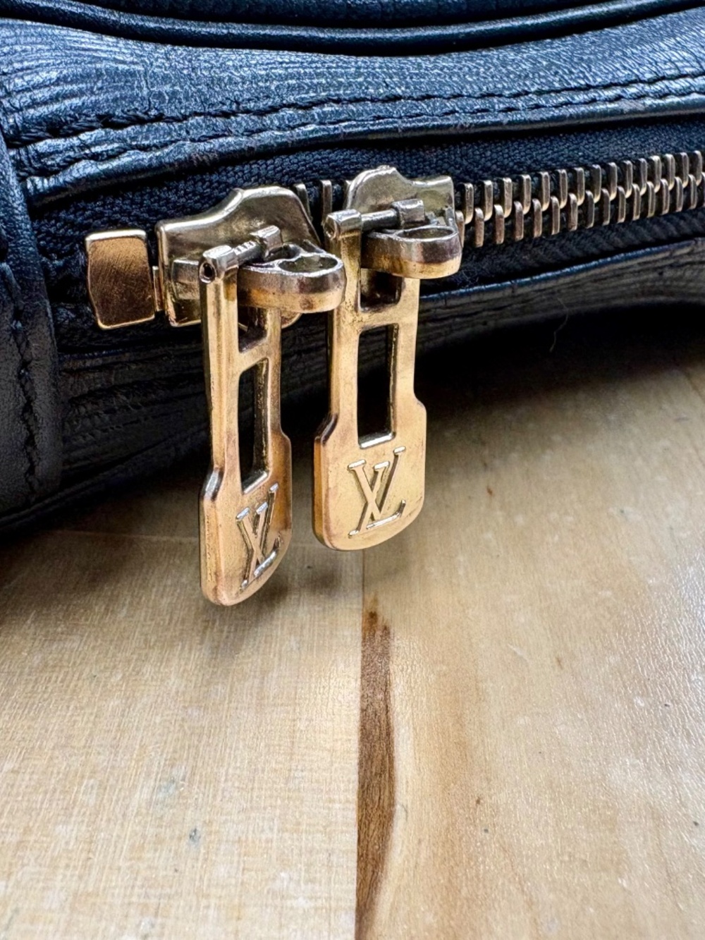 Vintage 1980’s Louis Vuitton Briefcase Epi Leather Black - Picture 13 of 15